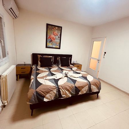 Apartment In Rehavia Jerusalem Exterior photo
