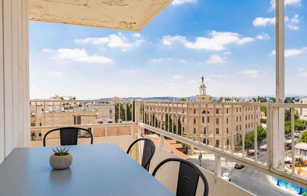 Apartment In Rehavia Jerusalem Exterior photo